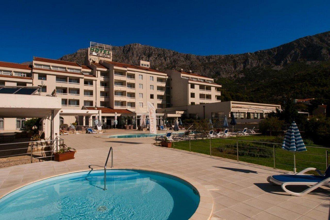 Hotel Quercus ドルヴェニク エクステリア 写真