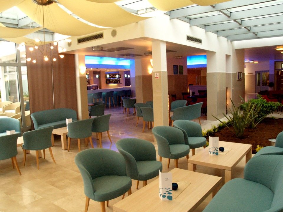 Hotel Quercus ドルヴェニク エクステリア 写真