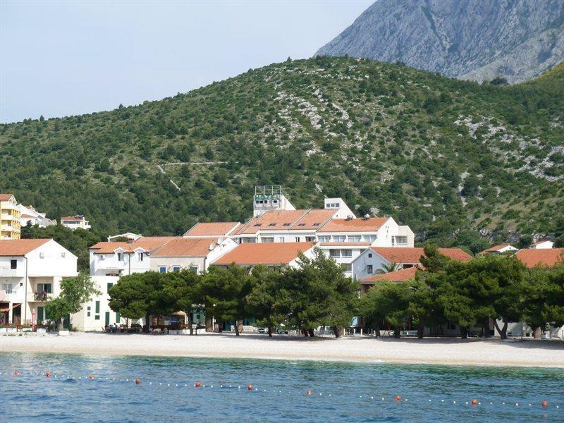 Hotel Quercus ドルヴェニク エクステリア 写真