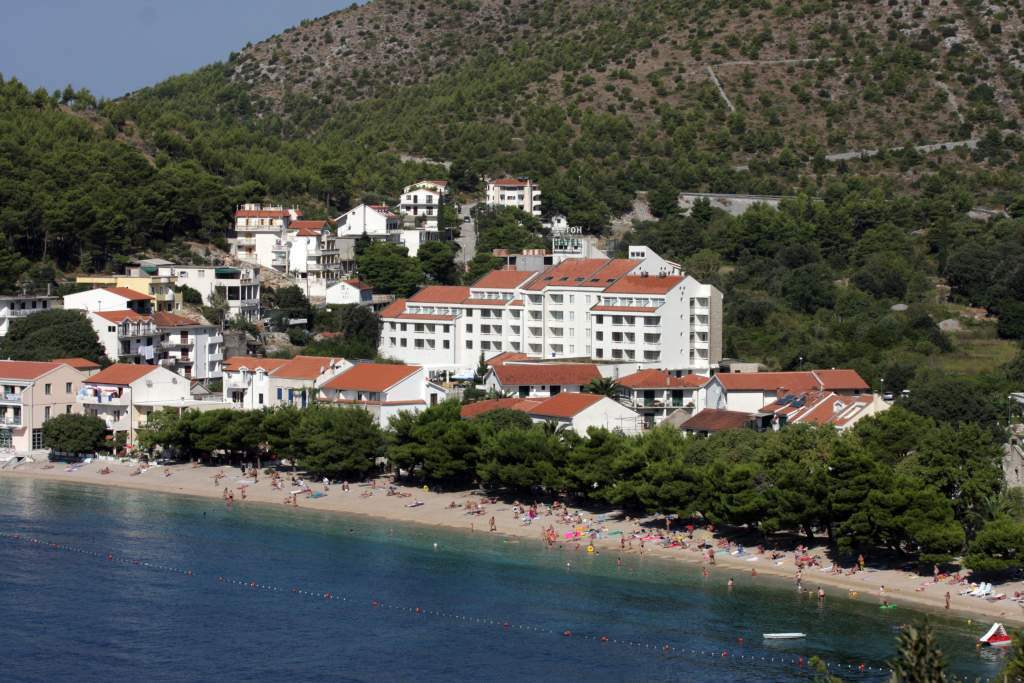 Hotel Quercus ドルヴェニク エクステリア 写真